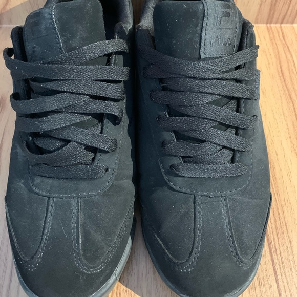 Limited Edition - FILA RUNNING SHOES - Picture 3 of 3